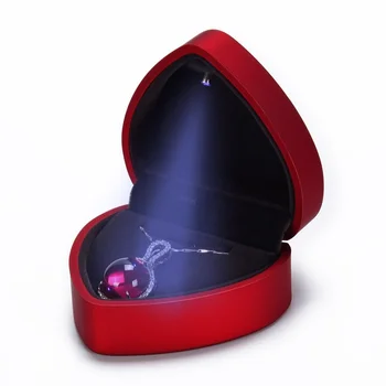 Творческа оферта кутия за пръстени кутия за съхранение на бижута висококачествена led кутия за годежни пръстени във формата на сърце с лампа обеци ковчег за бижута